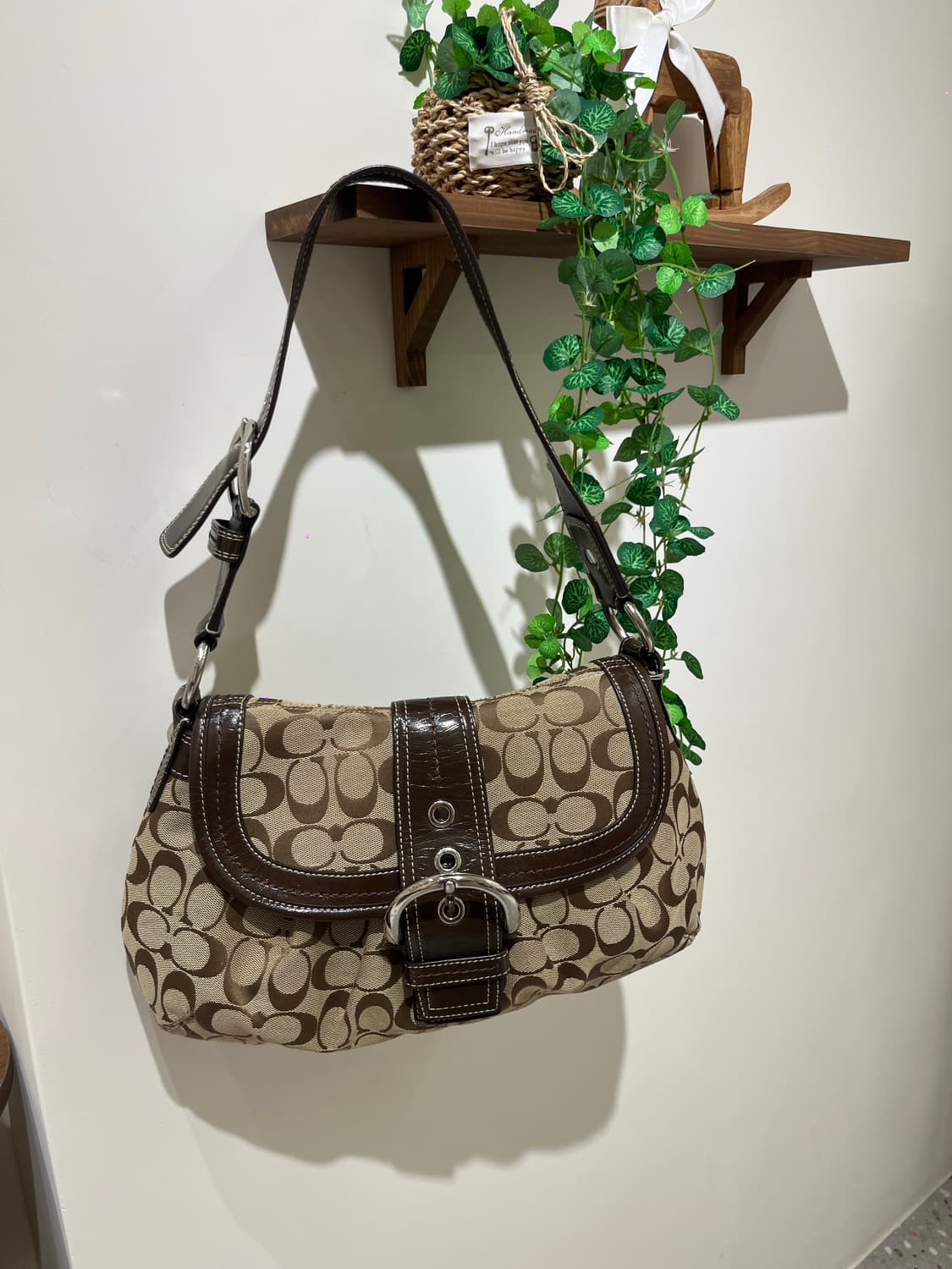 Coach Basic Brown Shoulder Bag 상품이미지3