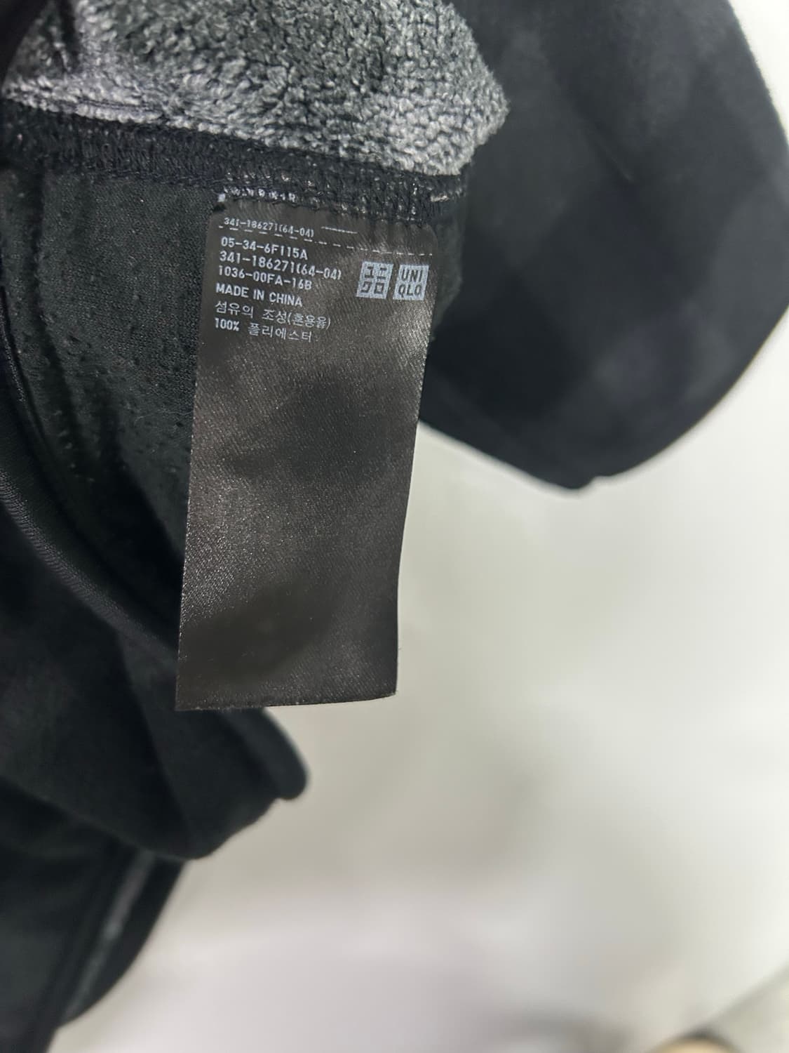 유니클로 집업 상품이미지3