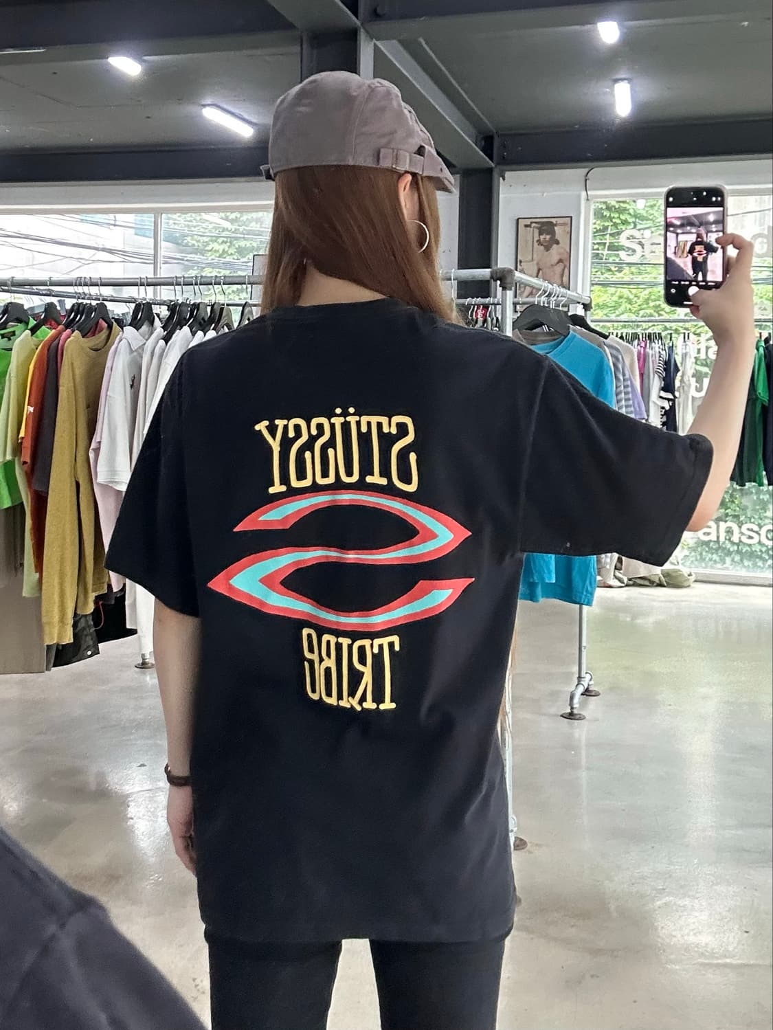 스투시 트라이브 백로고 반팔티 상품이미지1