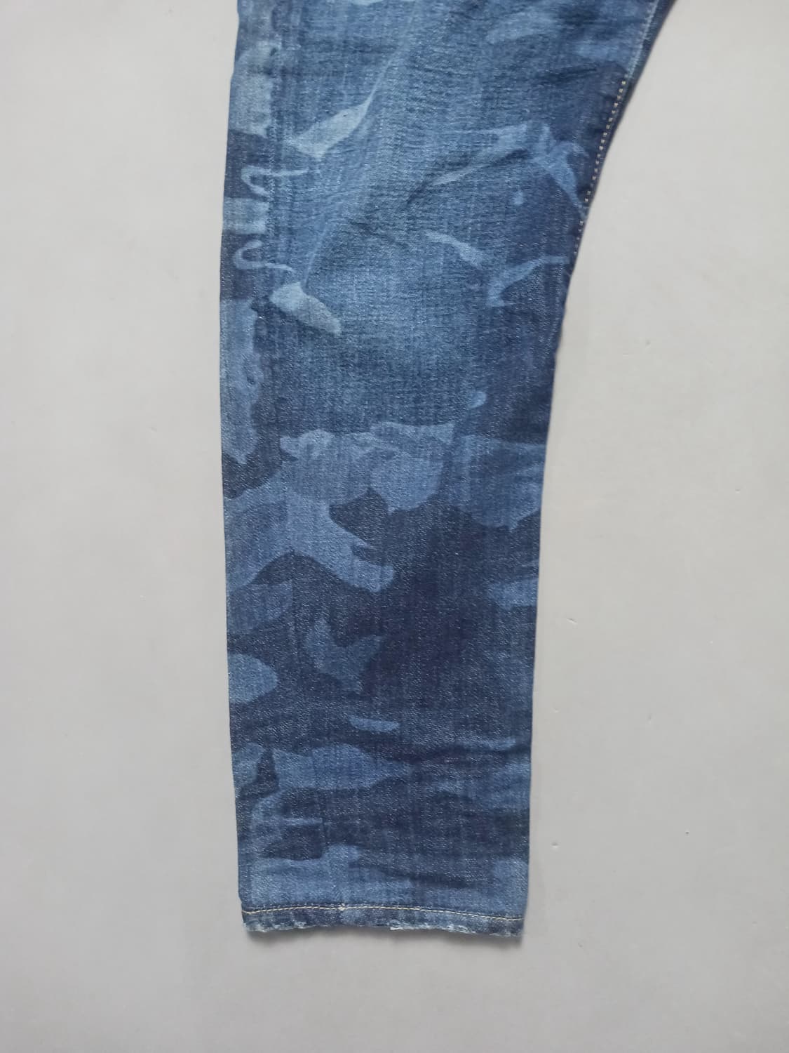 [30] 정품 디스퀘어드2 카모플라쥬 케니 트위스트진 청바지 상품이미지3
