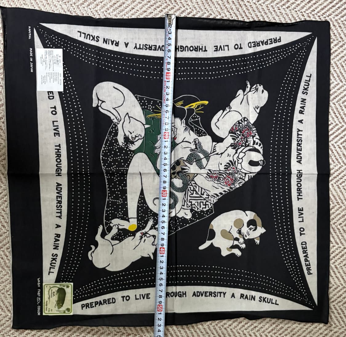 캐피탈 셀비지 반다나 (레인 스컬 노 우먼 노 크라이) 블랙 상품이미지2