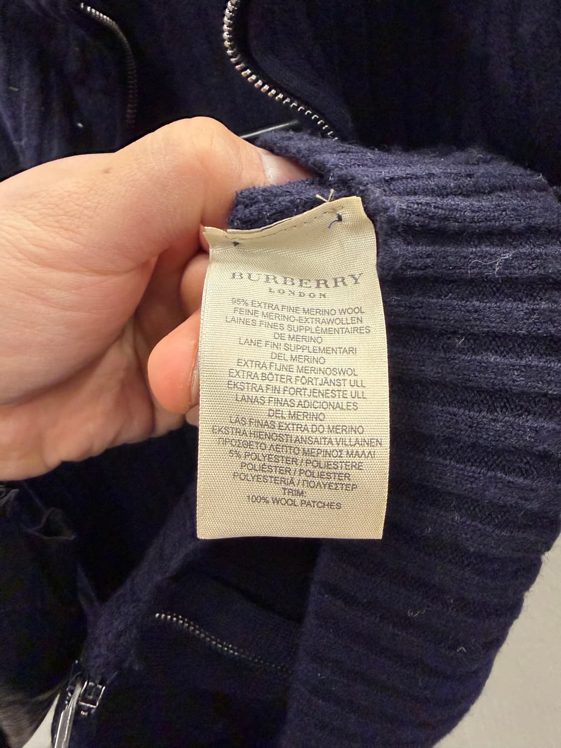 버버리 정품 런던 니트 집업 가디건 네이비 S 상품이미지6
