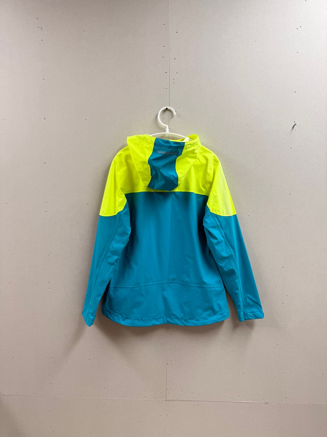 여성 90 / 뉴발란스 바람막이 트레이닝  상품이미지6