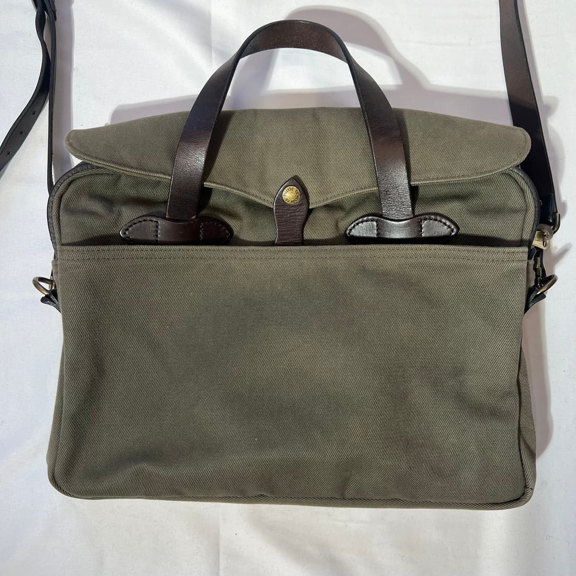 필슨 러기드 트윌 오리지널 브리프케이스 오터그린 상품이미지2