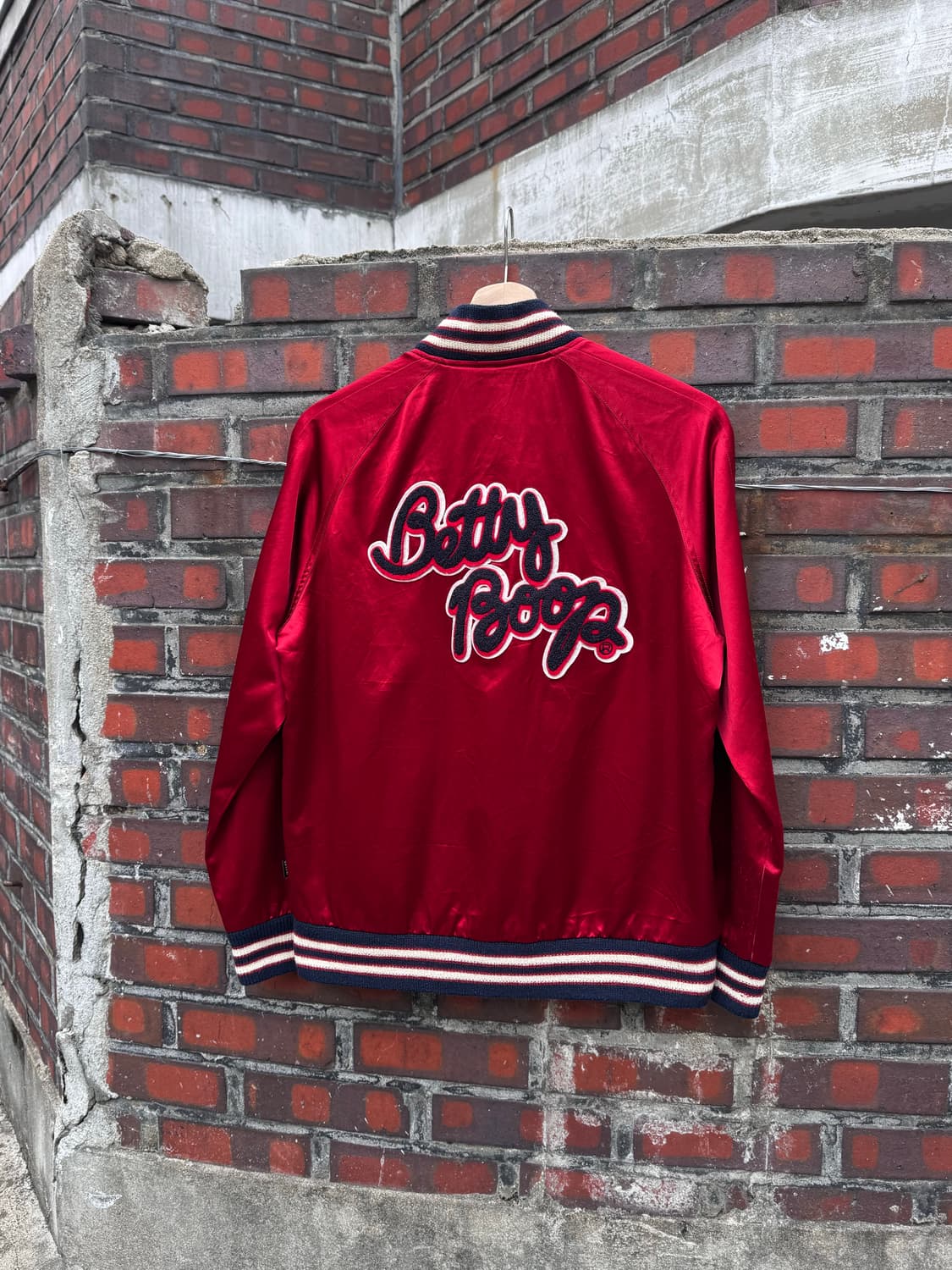 Moussy 베티붑 수베니어 나일론 자켓  상품이미지1