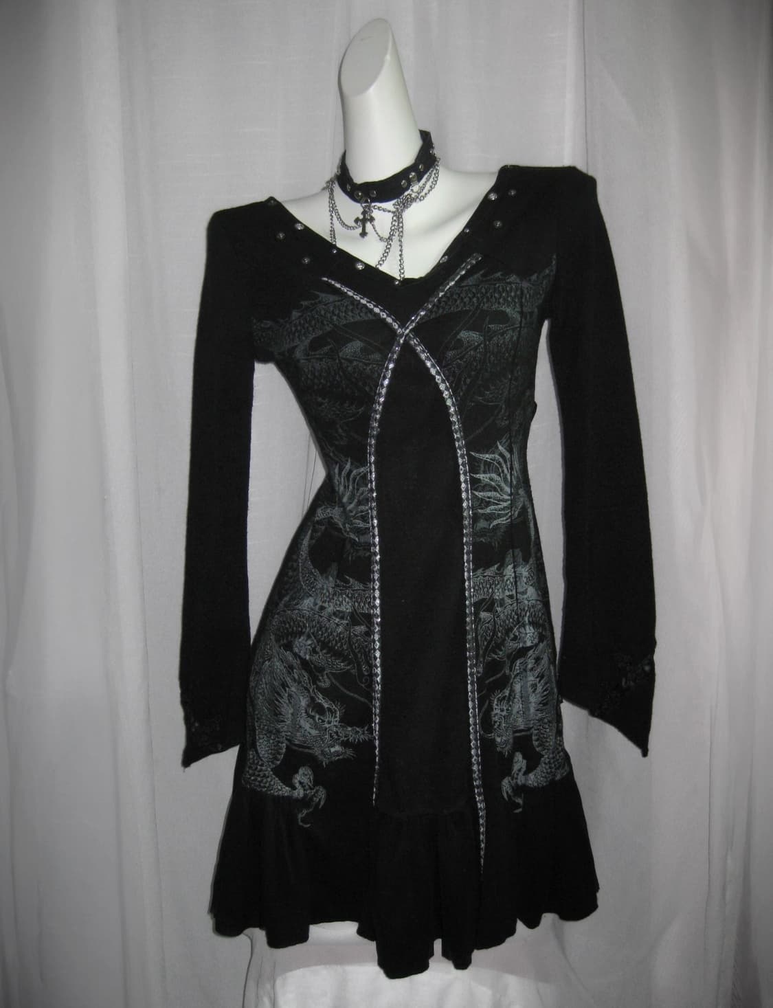 Ozzcroce ozzon knit dragon dress 오즈온 상품이미지2