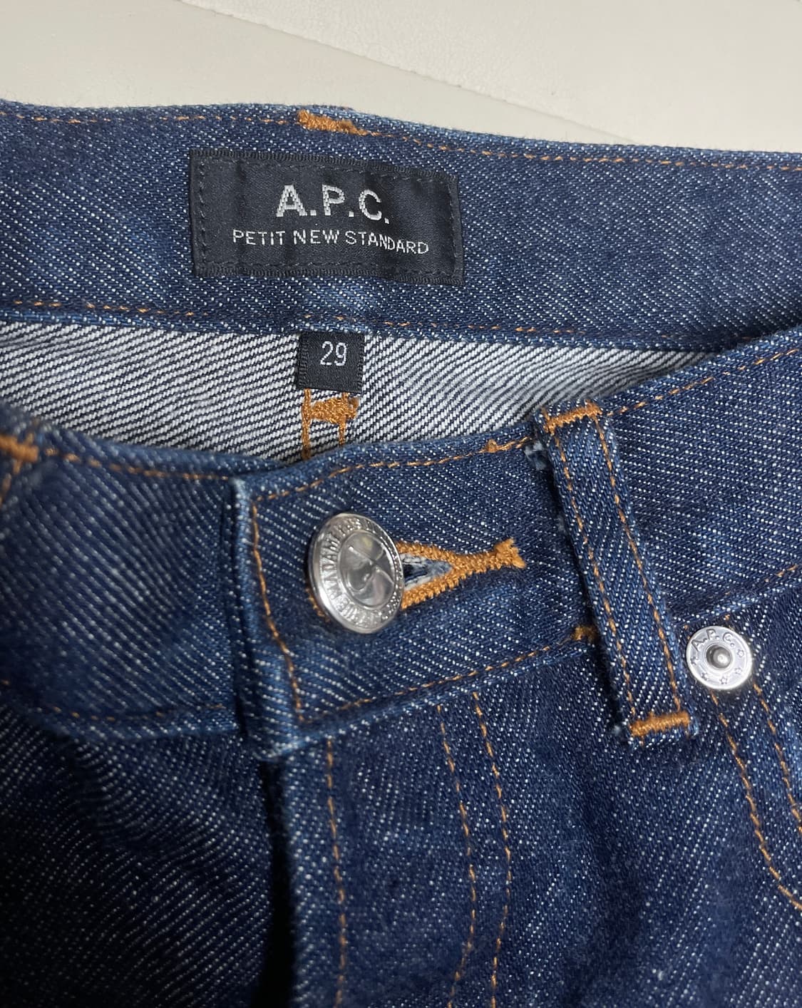 A.P.C. 쁘띠 뉴 스탠다드 셀비지 데님 29 상품이미지3