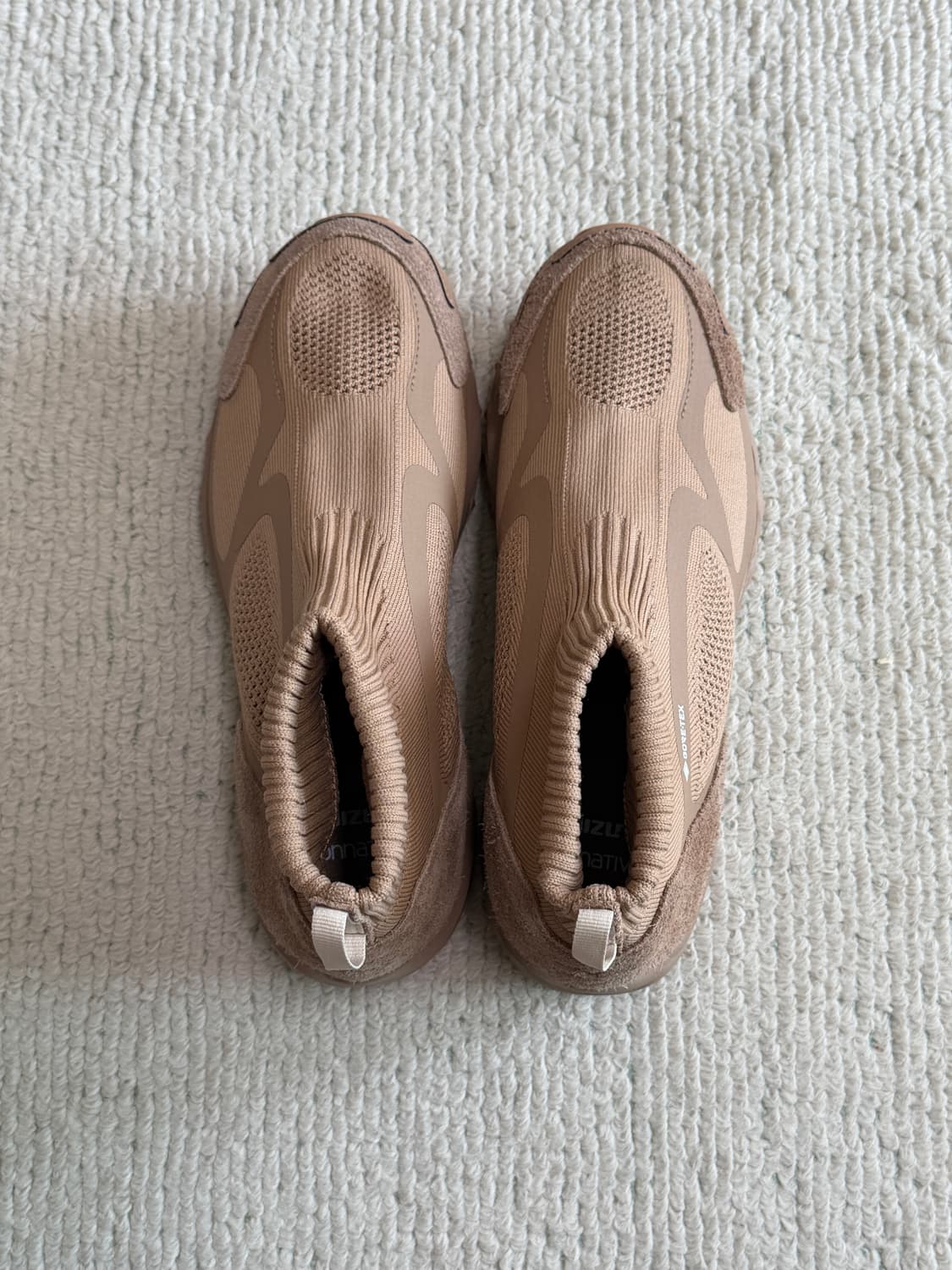  (새상품) 미즈노 x 논네이티브 웨이브 무진 TL 미드 고어텍스 상품이미지1