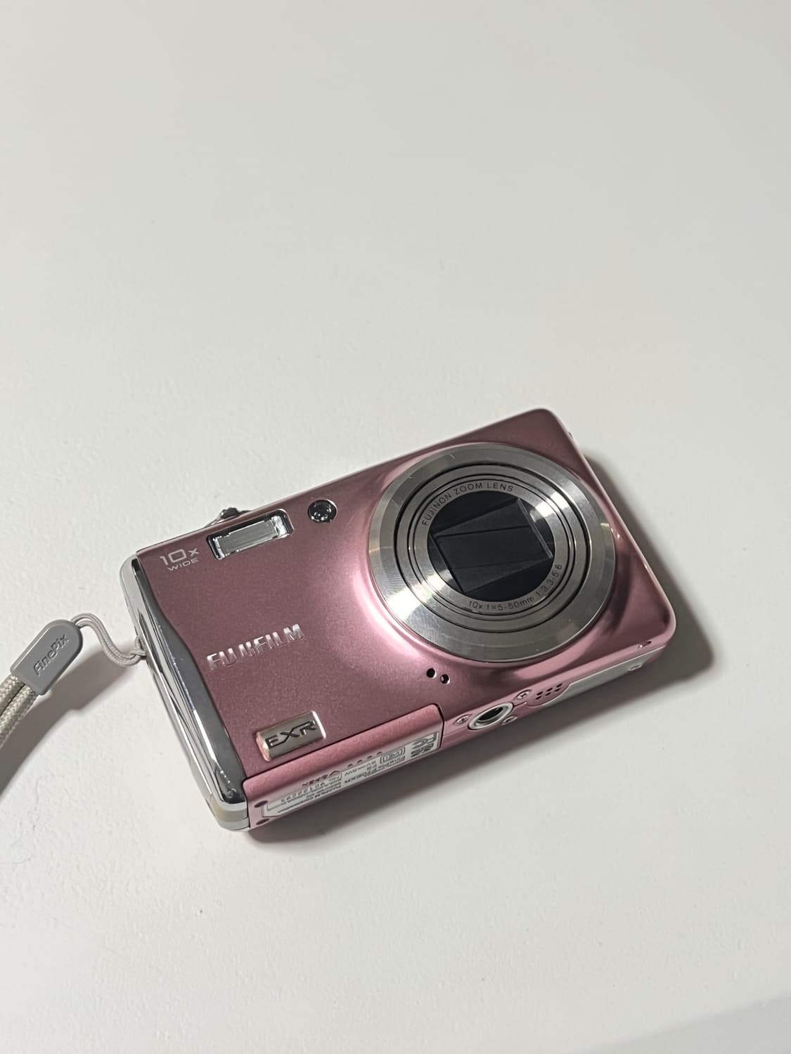 아일릿 원희 카메라 후지필름 파인픽스 F70EXR 상품이미지3