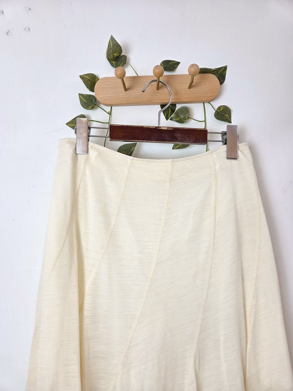 사선 미디 스커트 상품이미지2