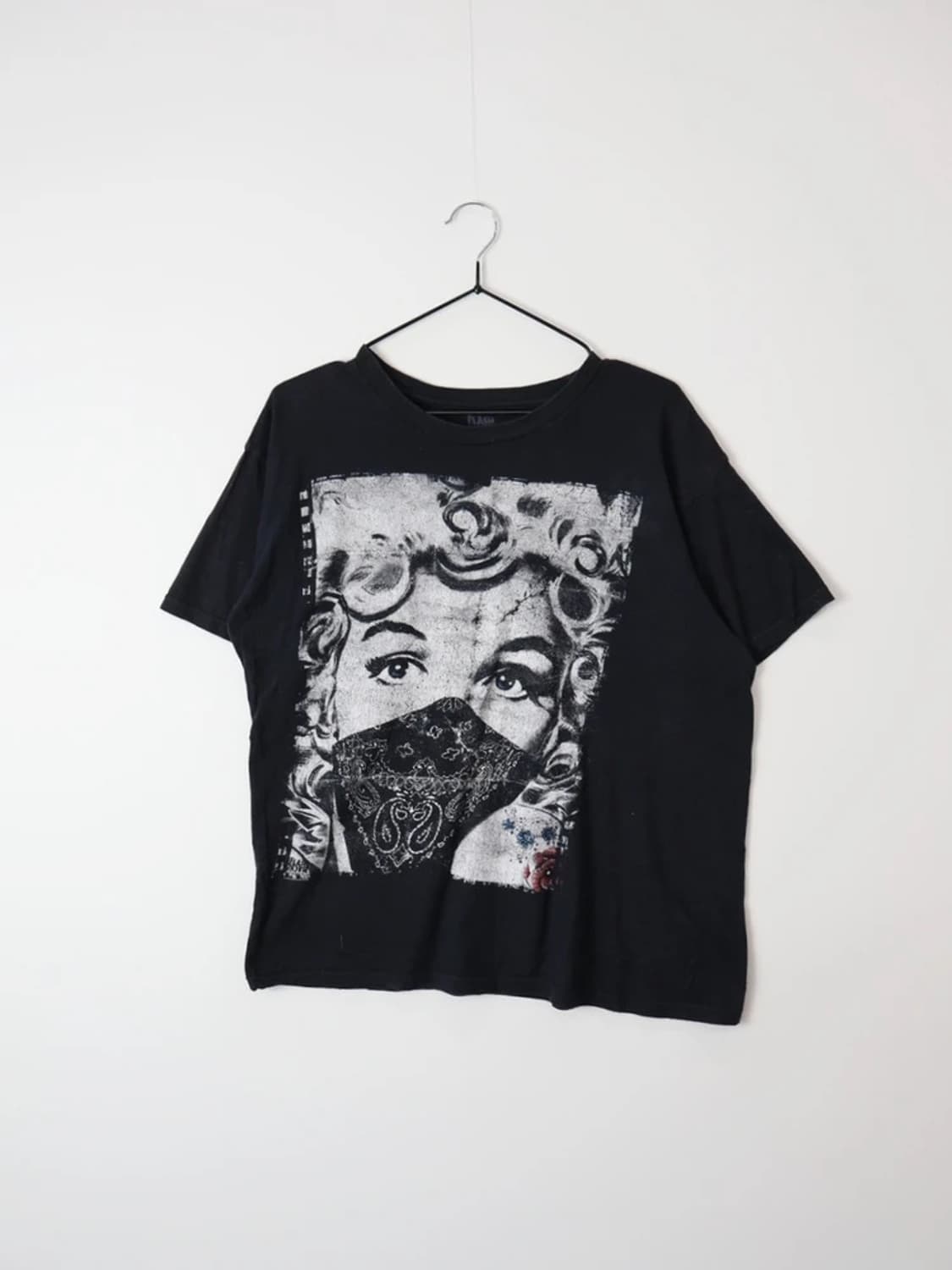Flash Back Vintage Graphic Tee 상품이미지3