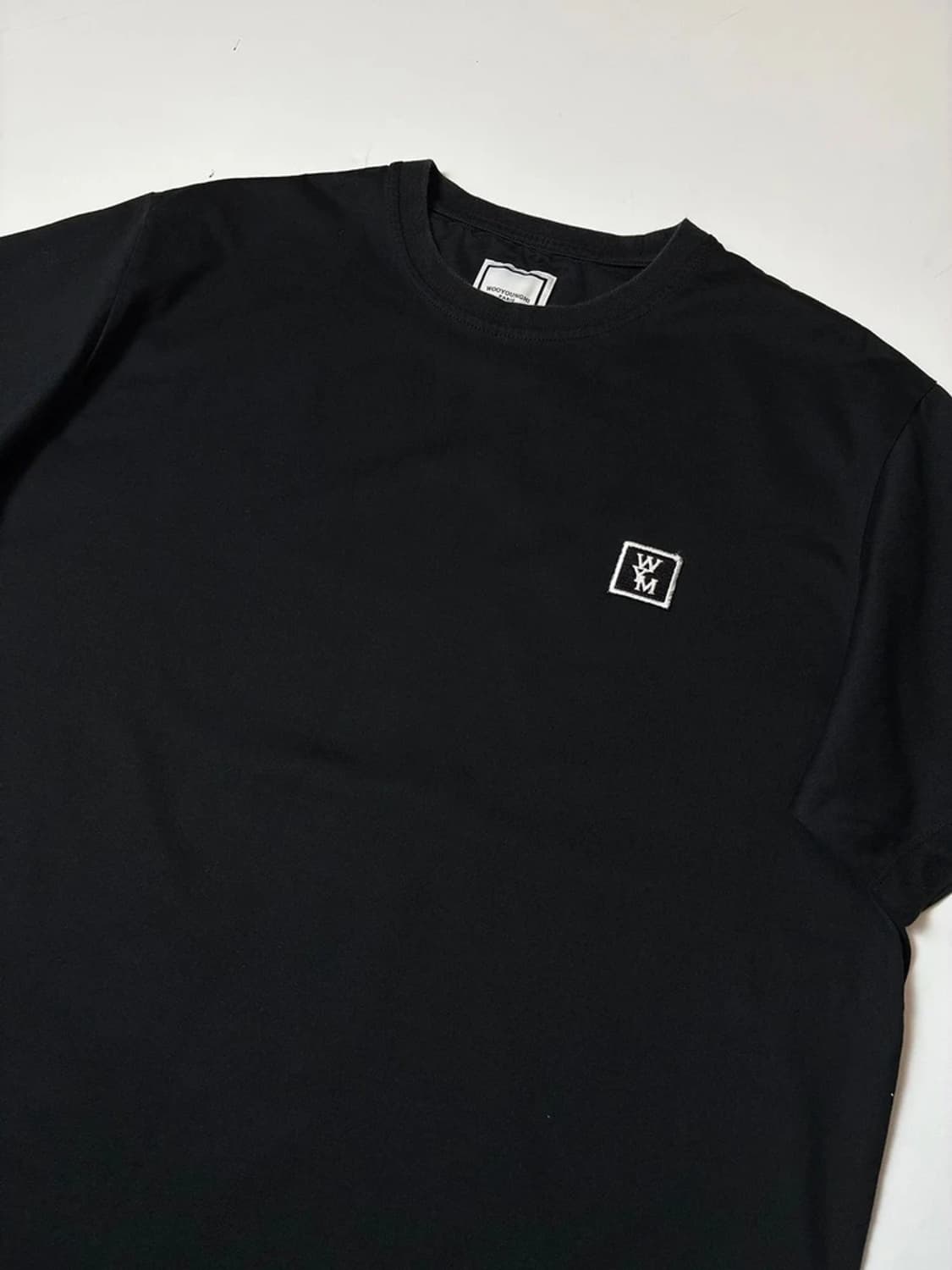 우영미 20FW 백로고 반팔 티셔츠 PN9655 상품이미지4