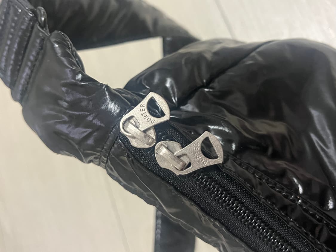 포터걸 Enamel Shoulder Bag 상품이미지4