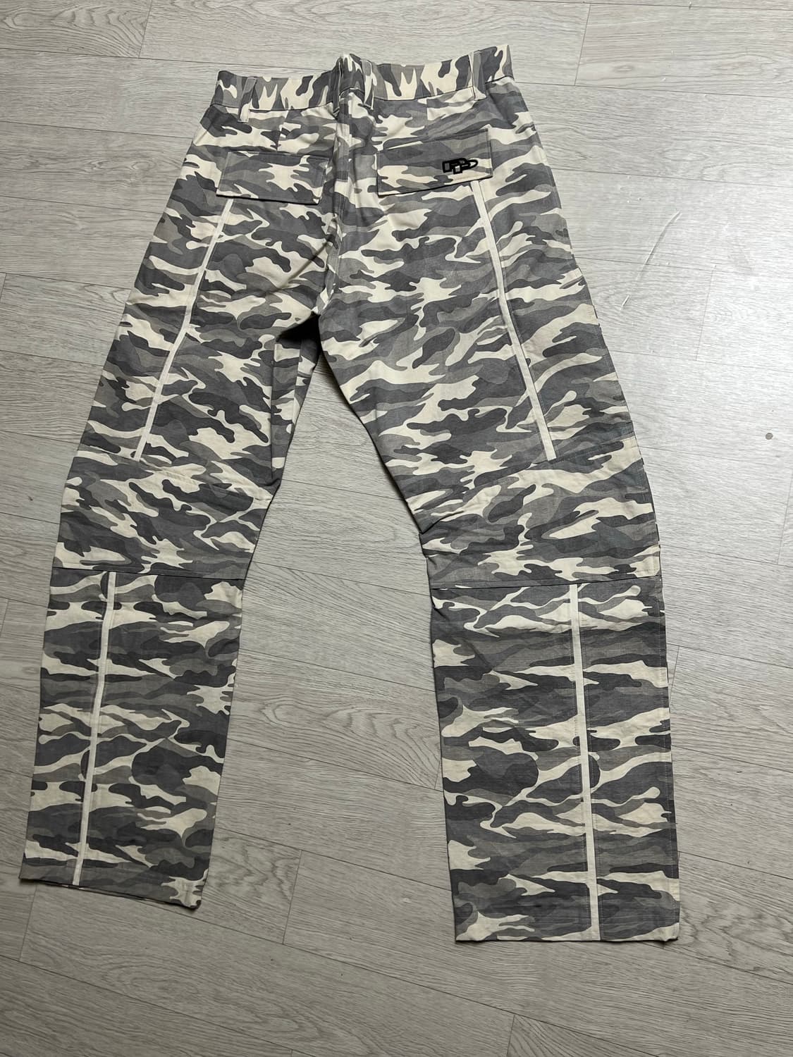 퍼블릭파머시 카모 팬츠 상품이미지2