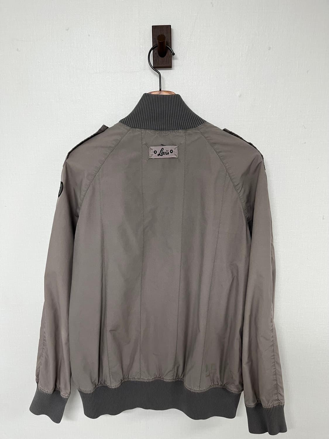 [L] 리바이스 스탠실 스컬 자켓 상품이미지3