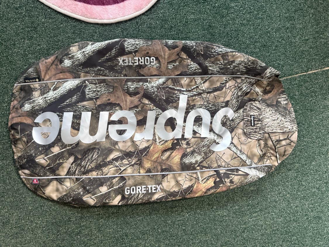 슈프림 고어텍스 도그자켓 상품이미지1