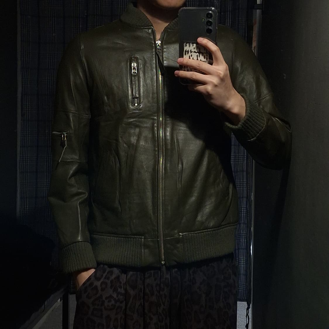 STEVEYONI STUDIO 스티브요니 카키 양가죽 램스킨 가죽자켓 상품이미지1