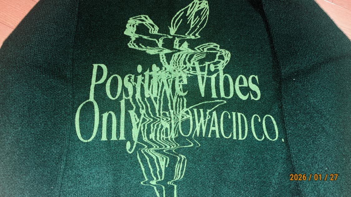 슬로우애시드 니트 상품이미지1