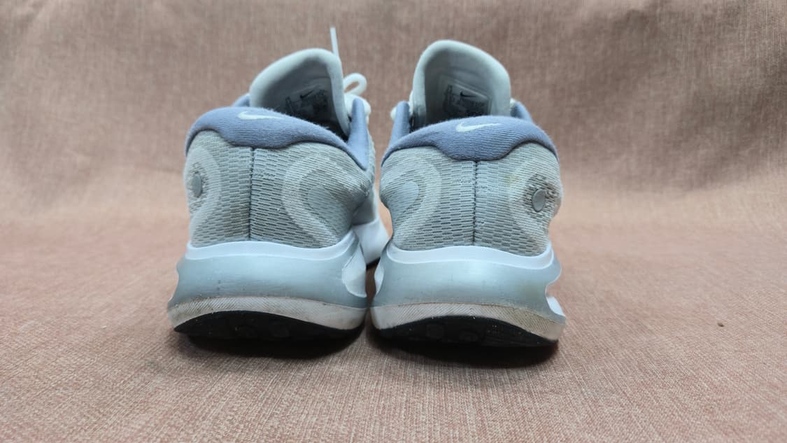 나이키 255mm-  저니 런 남성 런닝화 운동화 상품이미지5