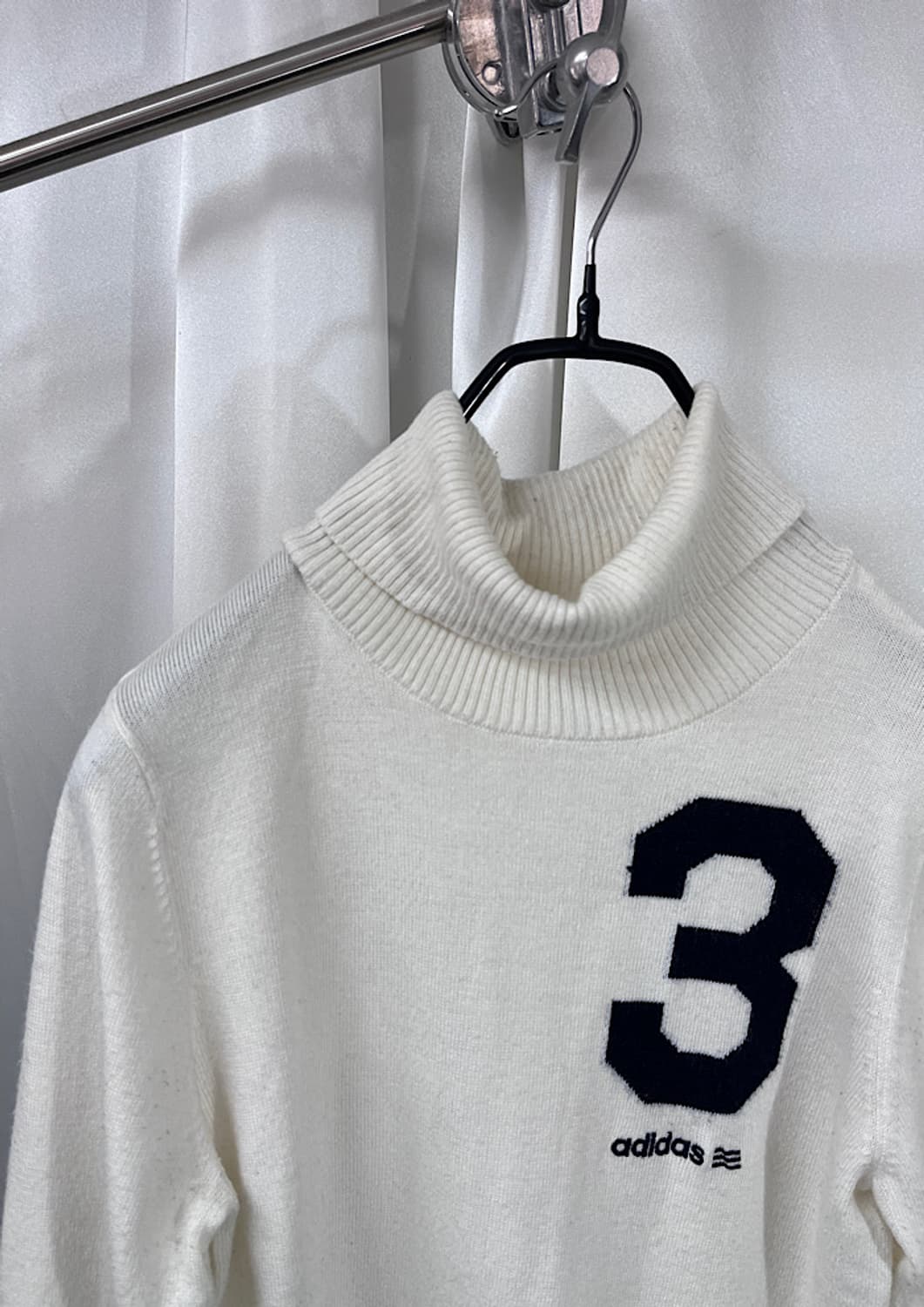 adidas  상품이미지2