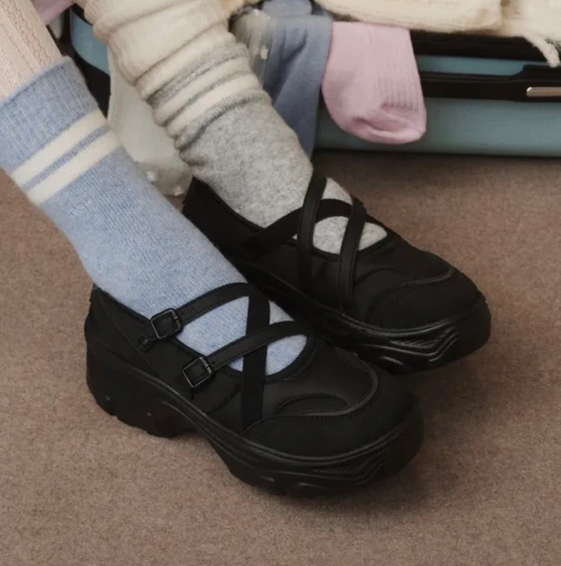 오찌 로미타 플랫폼 밴딩 메리제인 슈즈 250 상품이미지1