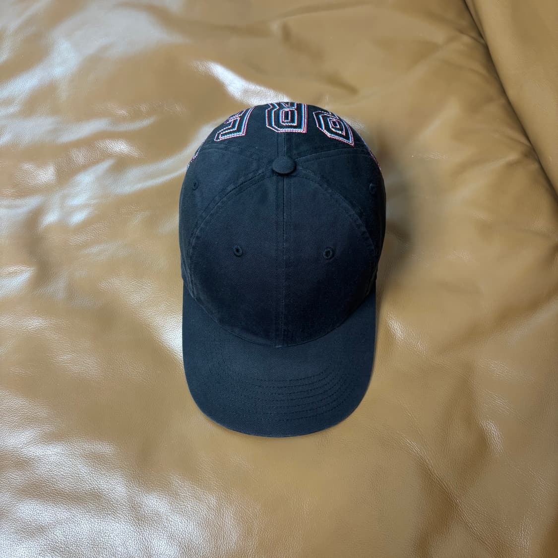 Supreme 슈프림 블랙 6패널 볼캡 모자 (Back Arc Logo) 상품이미지5