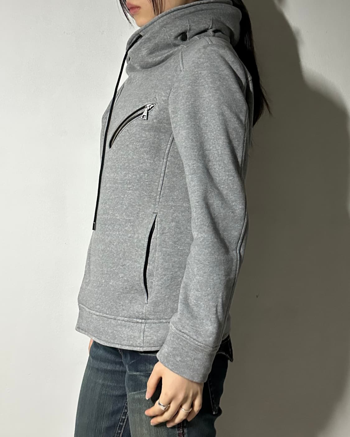 캐서린 햄넷 런던 컨버터블 넥 집업 자켓 상품이미지3