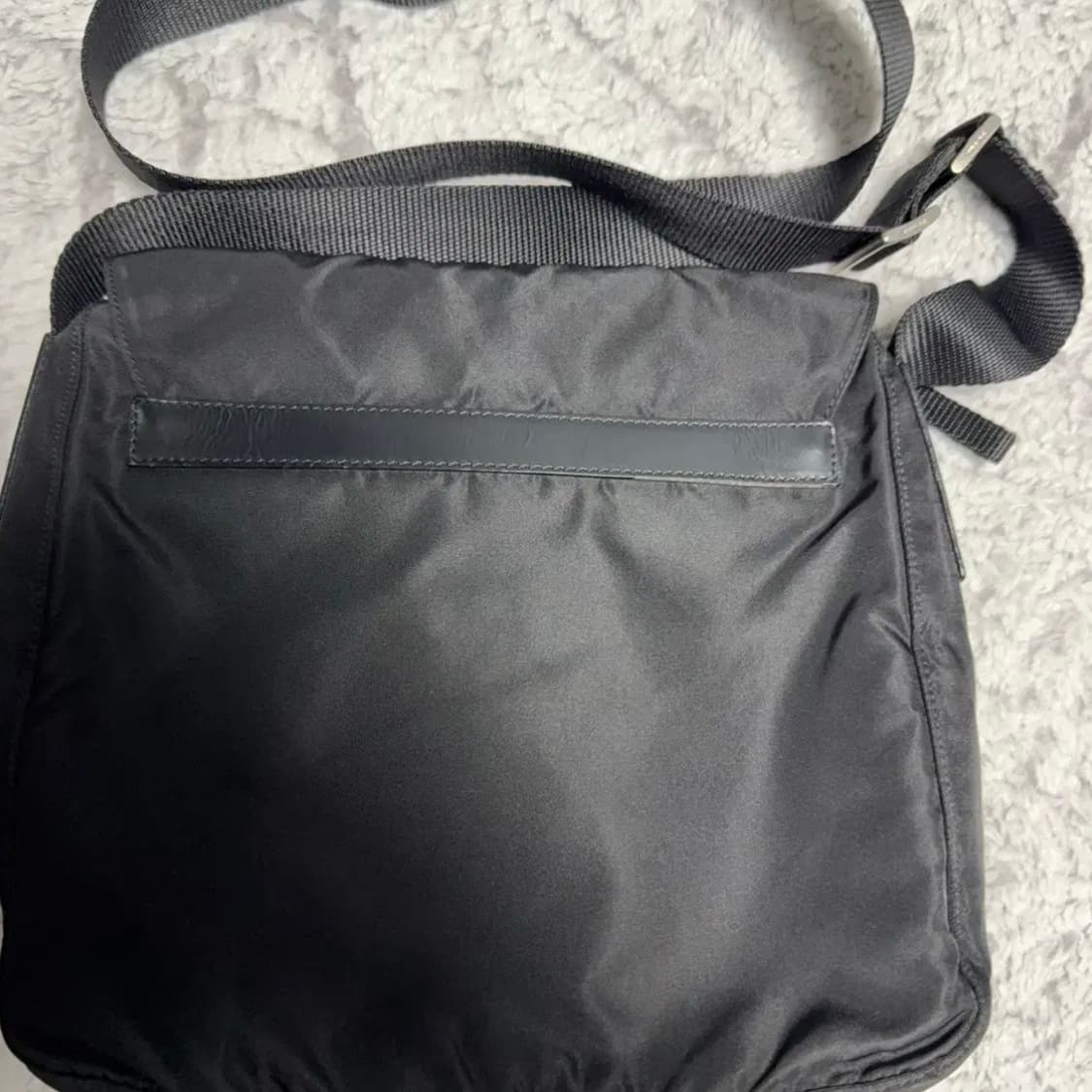 프라다 남녀공용 포코노 주우재백 상품이미지4