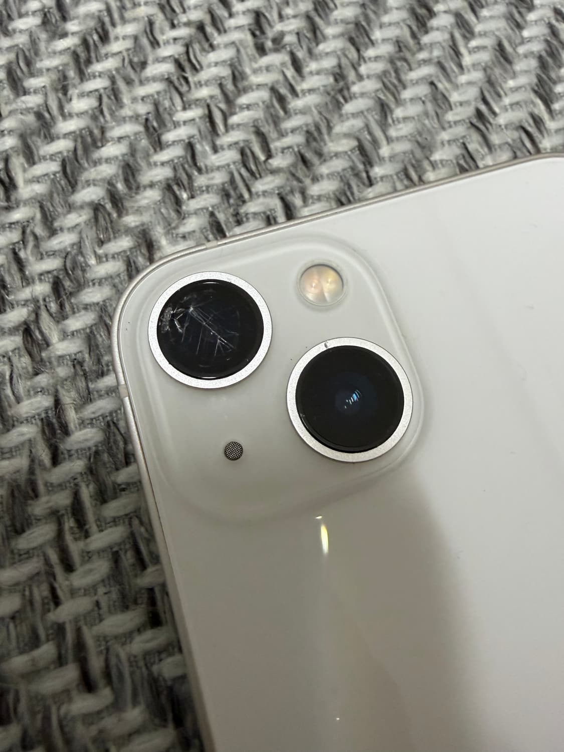 아이폰13 128g 화이트 상품이미지2