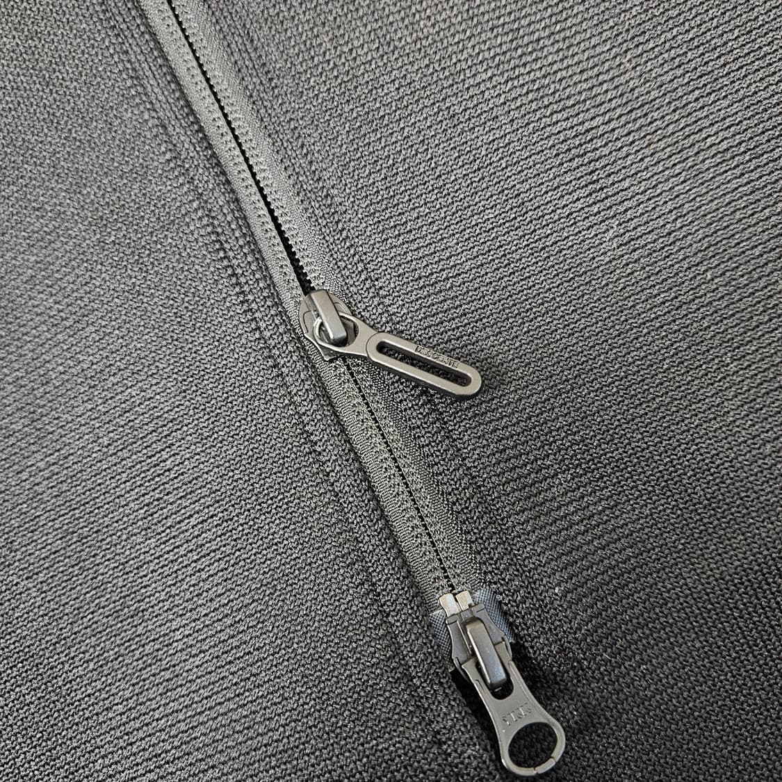 데상트 퓨전니트 롱 코트 자켓 남자100 상품이미지5