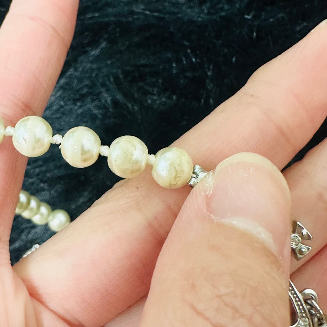 (보증서0) 비비안 웨스트우드 초커 목걸이 판매합니다 상품이미지3