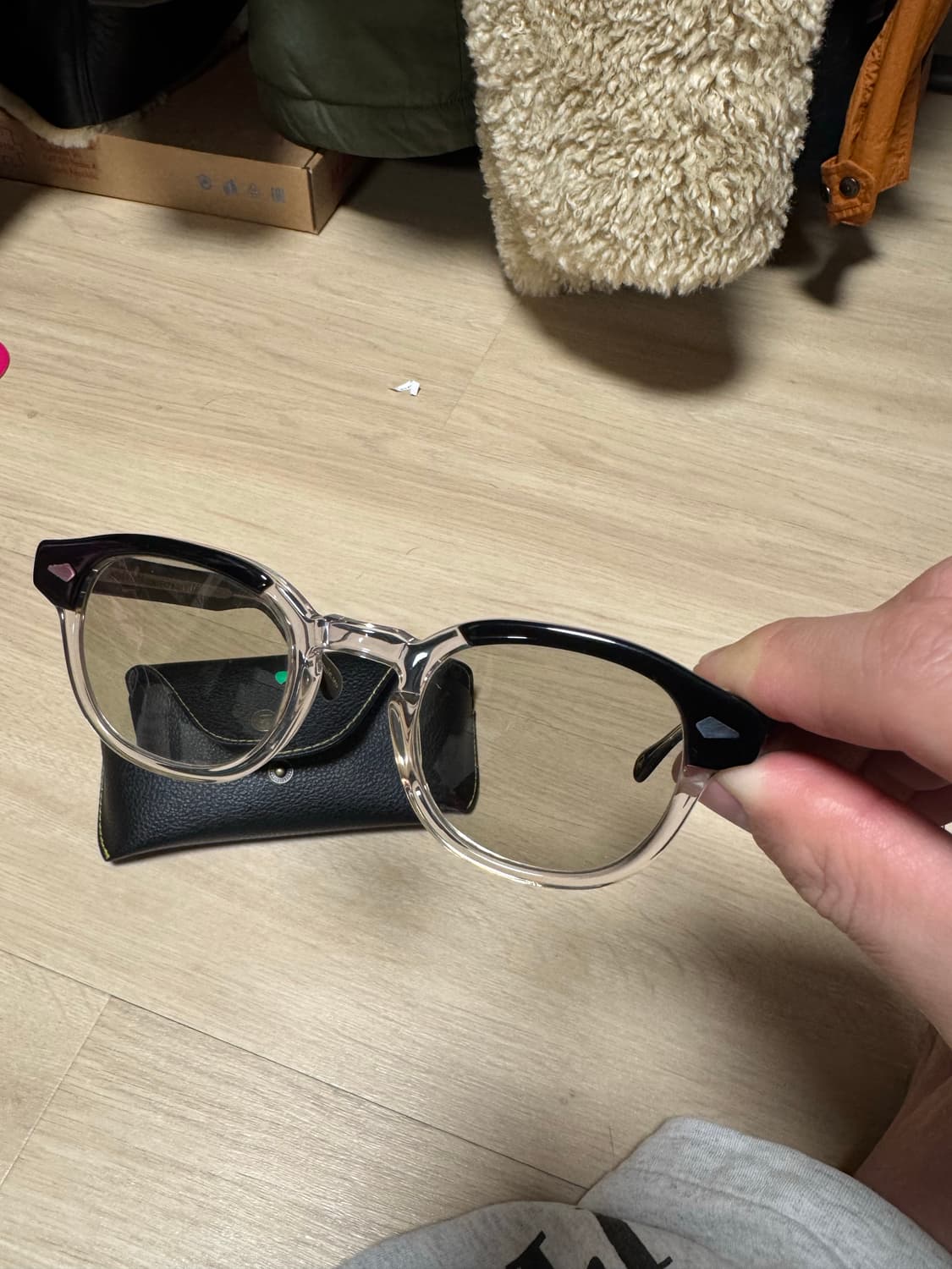 모스콧 램토쉬 블랙크리스탈 46 사이즈 상품이미지6