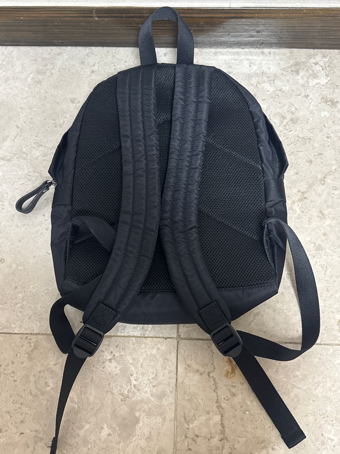 캘빈클라인 블랙 나일론 백팩 상품이미지2