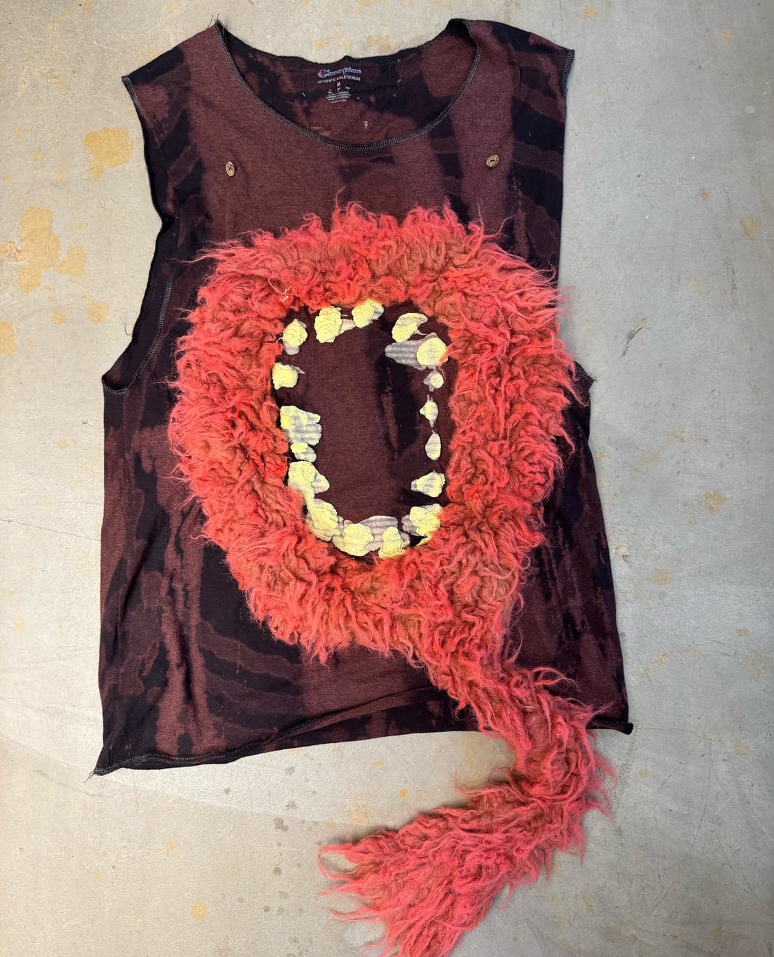Epi taph london hairy monster sleeveless 상품이미지4