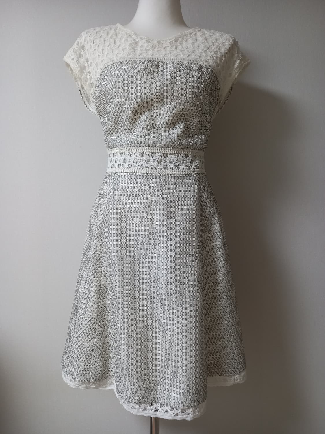 지고트 원피스 상품이미지1