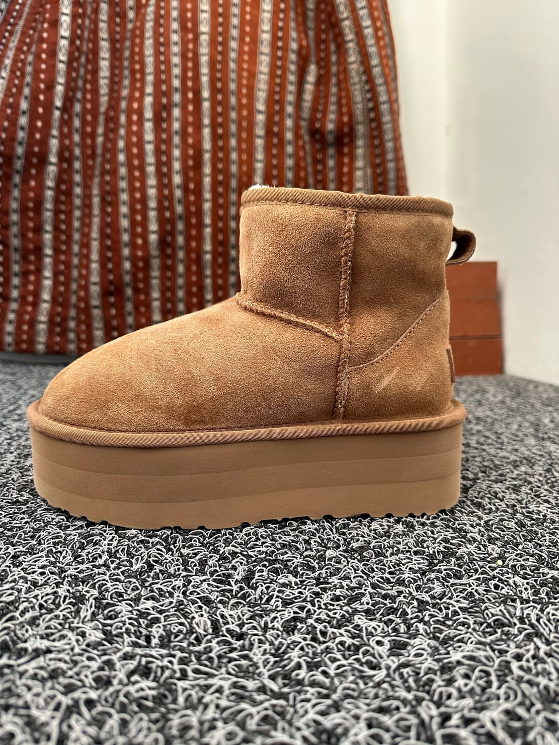 UGG 어그 플랫폼 미니 부츠 230 상품이미지2