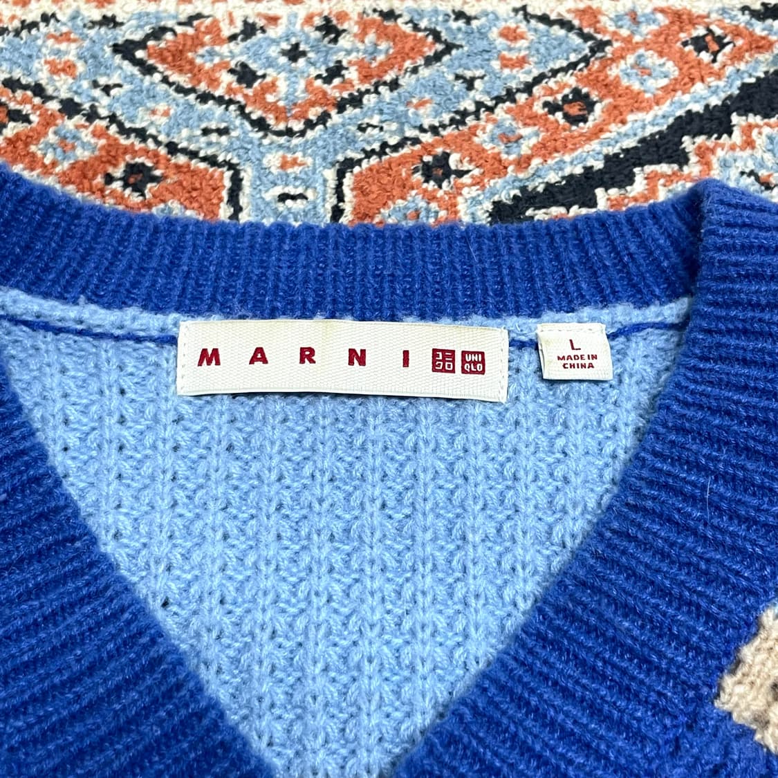 유니클로 마르니 블루 브이넥 니트 여성L 상품이미지4