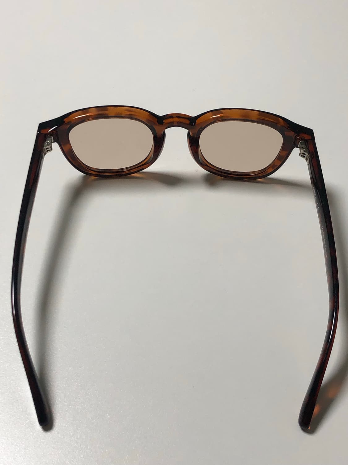 유니클로 웰링턴 선글라스 레오파드 상품이미지2