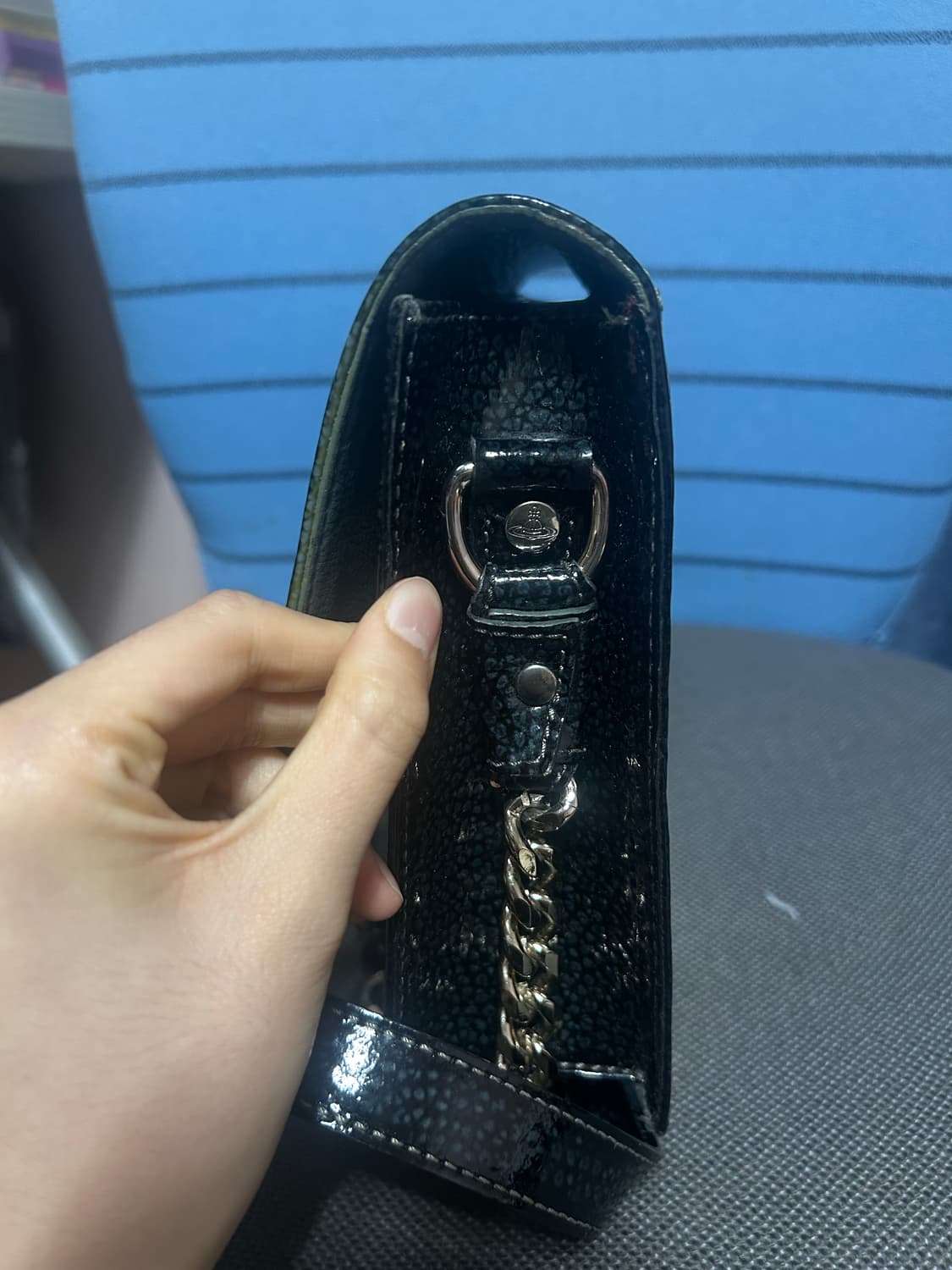 비비안웨스트우드 에나멜 크로스백 상품이미지6