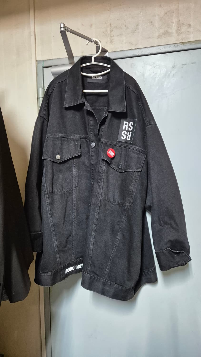 라프시몬스 캔뱃지 자켓 상품이미지1