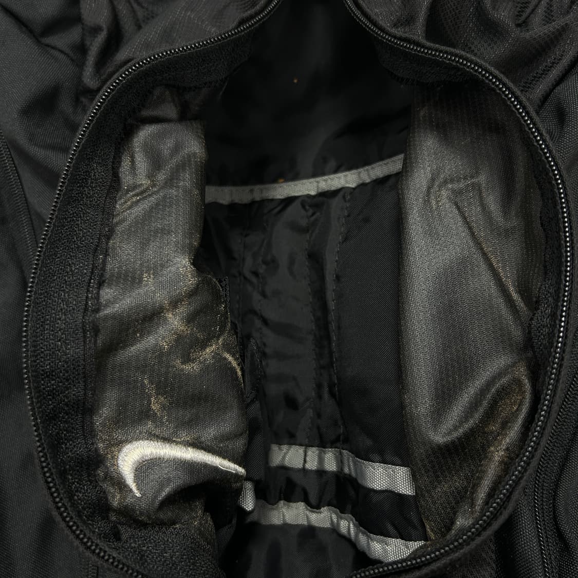나이키 미니멀리즘 테크 백팩 상품이미지5