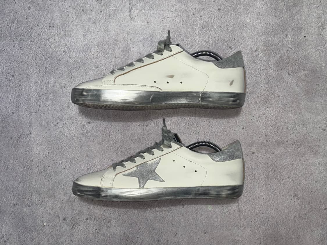 골든구스 슈퍼스타 실버 글리터 (42 / 270-275) 상품이미지1