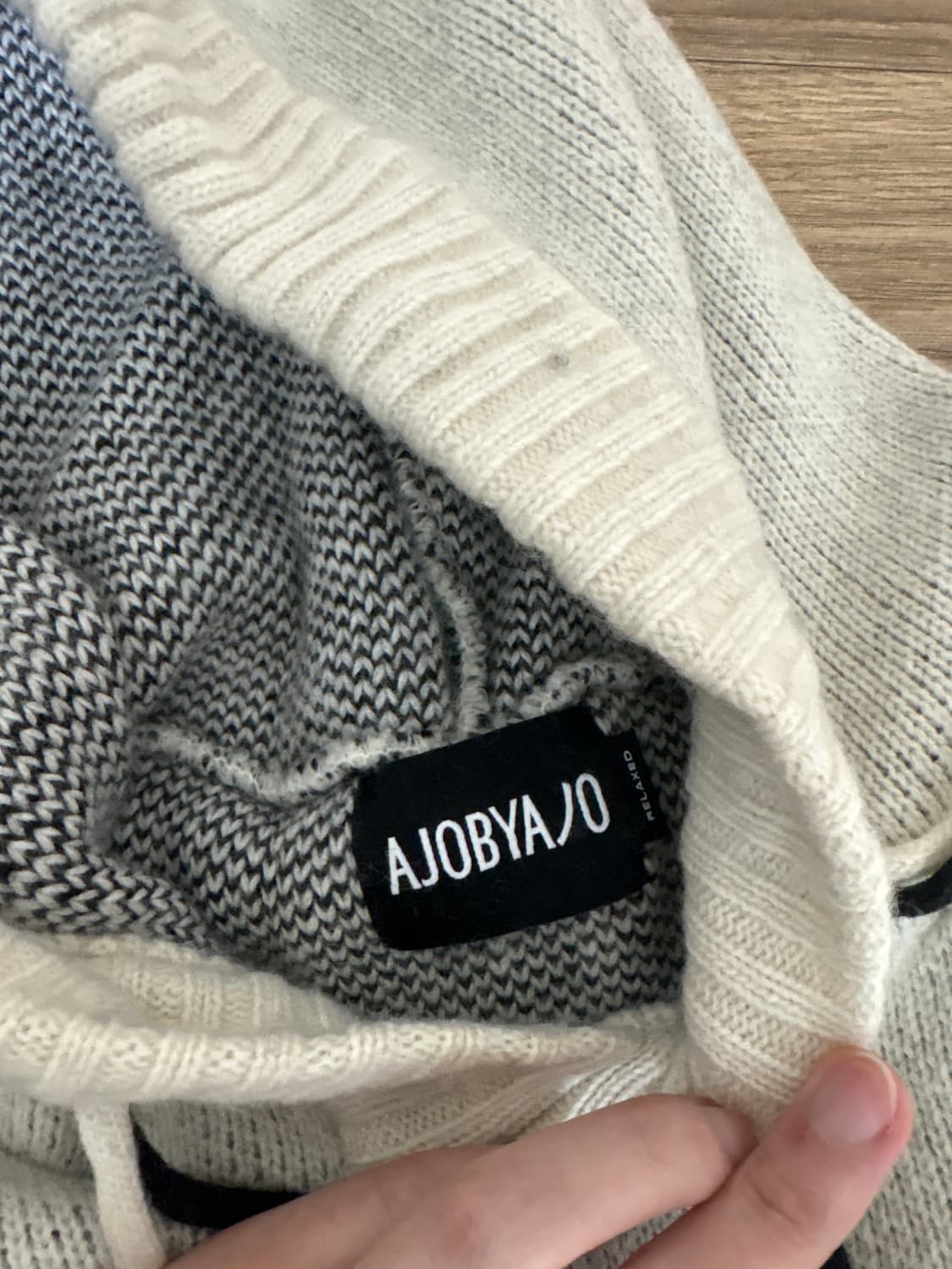 아조바이아조 니트 후드티 상품이미지2