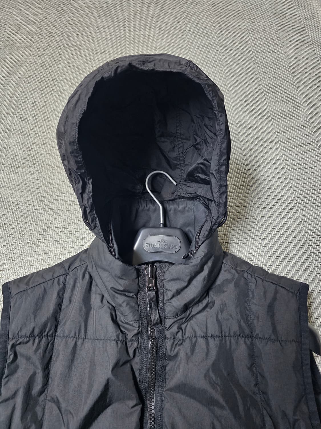 스톤아일랜드 고스트 피스 스트레치 울 나일론 리버시블 베스트 상품이미지9