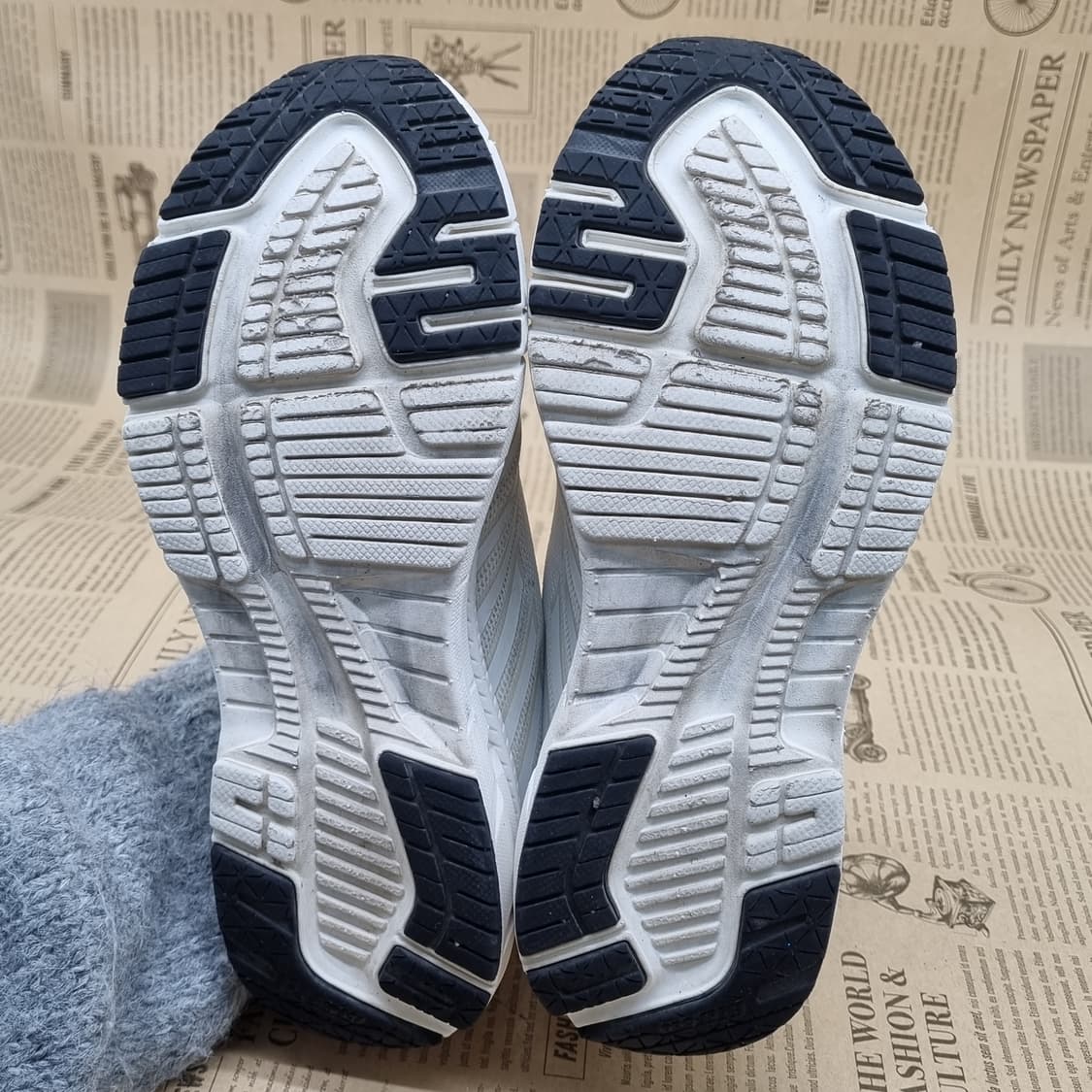 프로스펙스 슈퍼라이트4 여성운동화240  상품이미지3