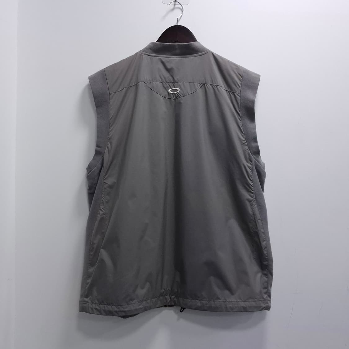 오클리 00s 유틸리티 집업 베스트 XL 상품이미지2