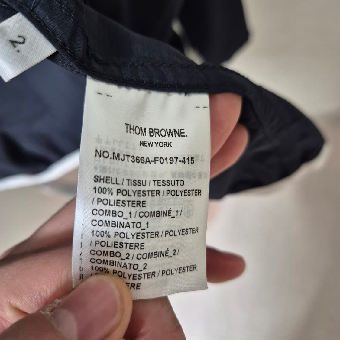 신품급 톰브라운 립스탑 신형 바람막이 2사이즈 상품이미지6