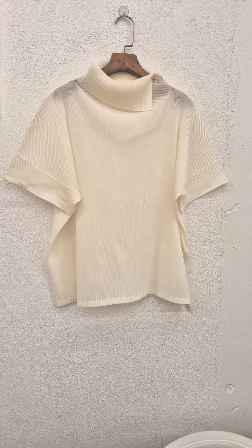 pleats please short sleeved top 상품이미지7
