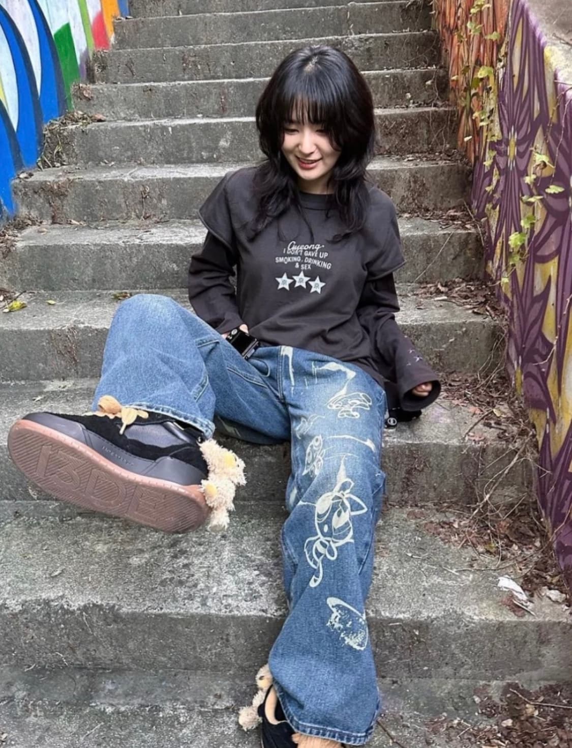 경 더블 레이어드 롱 슬리브 티 차콜 Gyeong Double Layer 상품이미지2