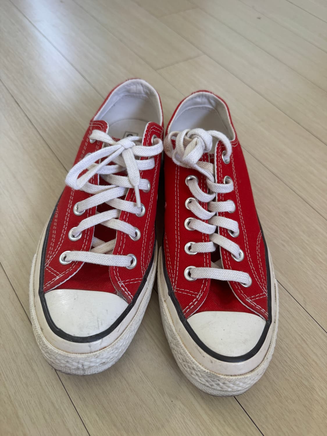 컨버스 척 70 로우 에나멜 레드 164949C 상품이미지1